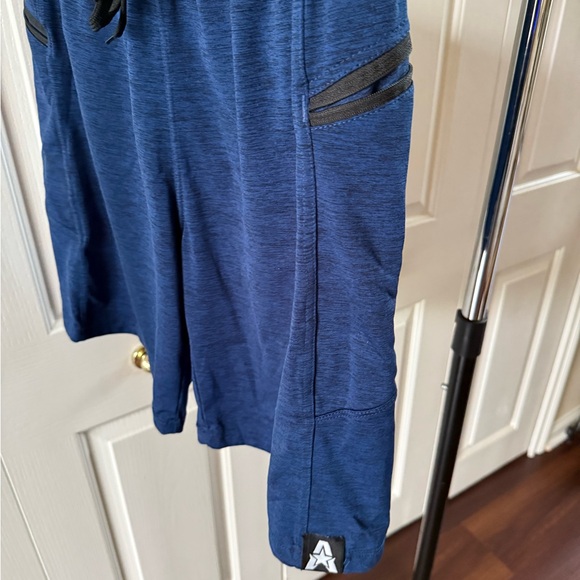 Anthem Athletics 7in Shorts - Picture 2 of 3
